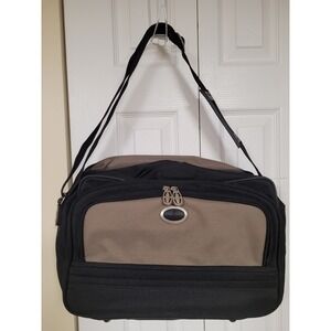 Atlantic Luggage Carry On Land/Sea Travel Bag Black/Tan Nylon Shoulder Bag